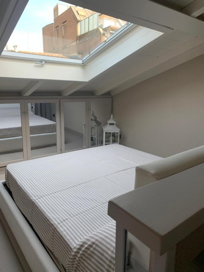 Maison Del Ducato “Cavour 24” Parma Buitenkant foto