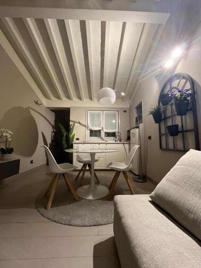 Maison Del Ducato “Cavour 24” Parma Buitenkant foto
